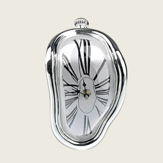 MELTING CLOCK